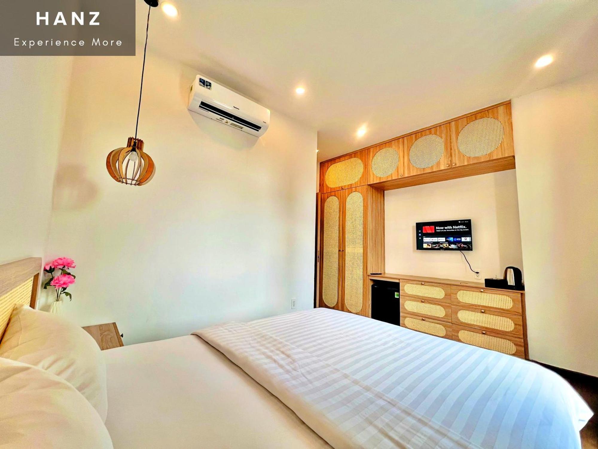 Hanz Sofia Grand Lago Phu Quoc Rom bilde